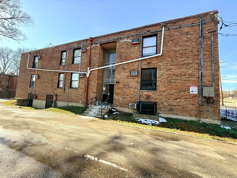 Primary Photo Of 911-913 Rogers Pl, Cincinnati Apartments For Sale
