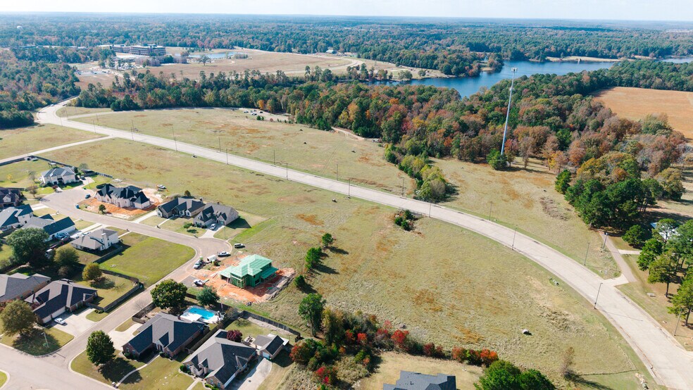 More Photos Of 6702 University Ave, Texarkana Apartments For Sale