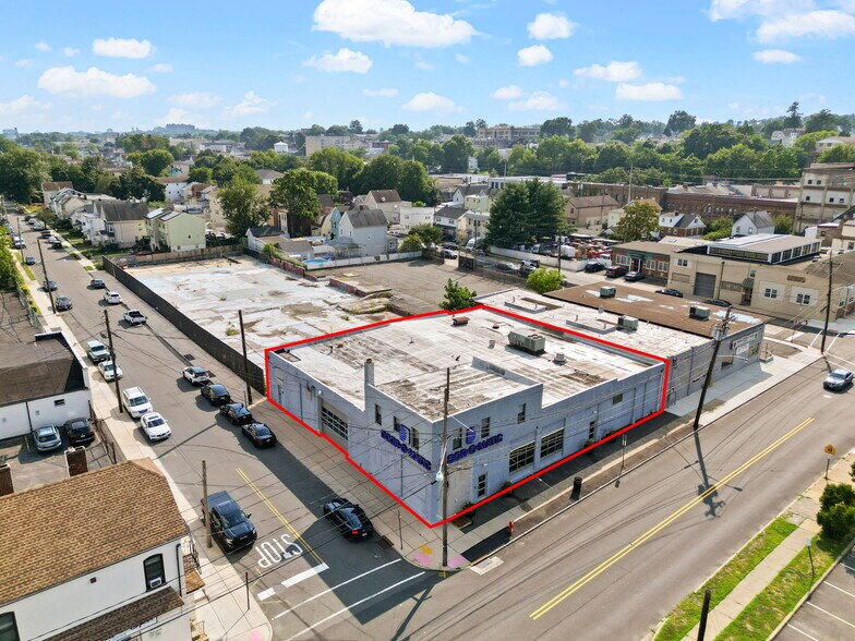 More Photos Of 21 Joralemon St, Belleville Warehouse For Sale