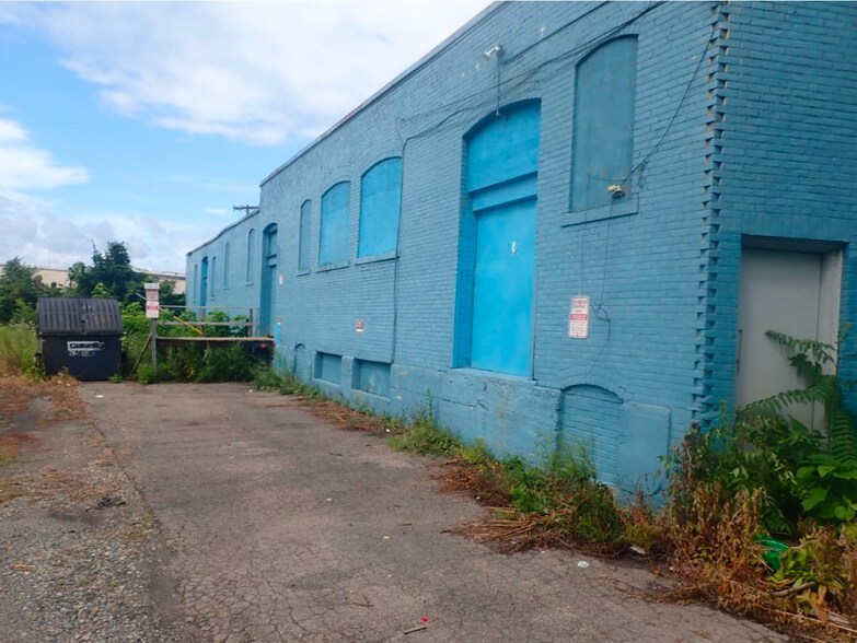 Primary Photo Of 5-11 Claflin St, Framingham Industrial For Sale