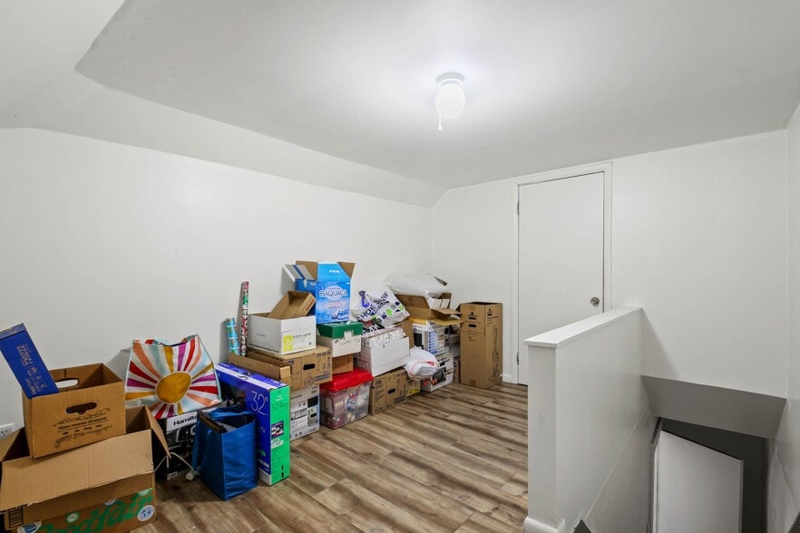 More Photos Of 37 Pierce St, Kingston Multifamily For Sale