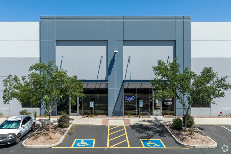 More Photos Of 2115 S 11th Ave, Phoenix Unknown For Lease