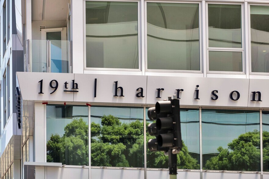 More Photos Of 1889 Harrison St, Oakland Apartments For Lease