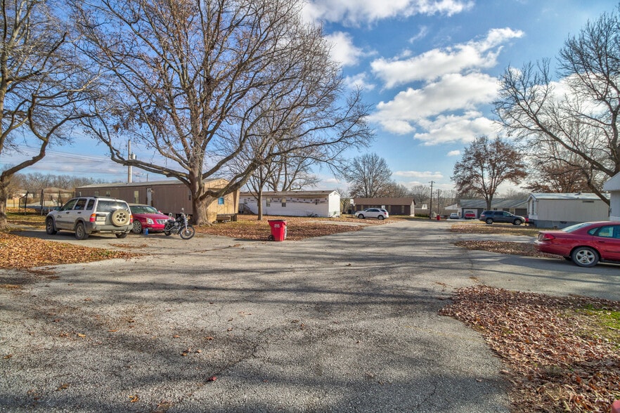 More Photos Of 1 Oakdale Dr, Lexington Manufactured Housing Mobile Home Park For Sale