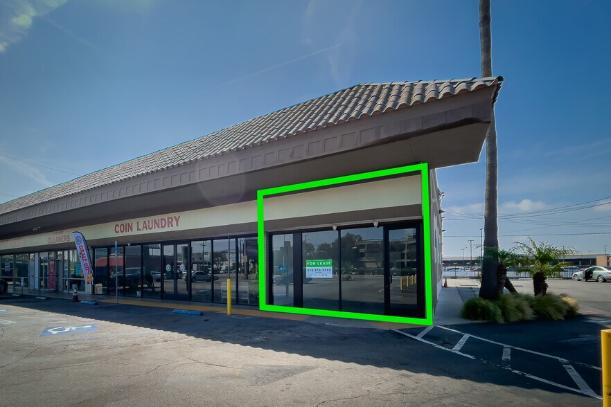 More Photos Of 5622 W Manchester Ave, Los Angeles General Retail For Lease