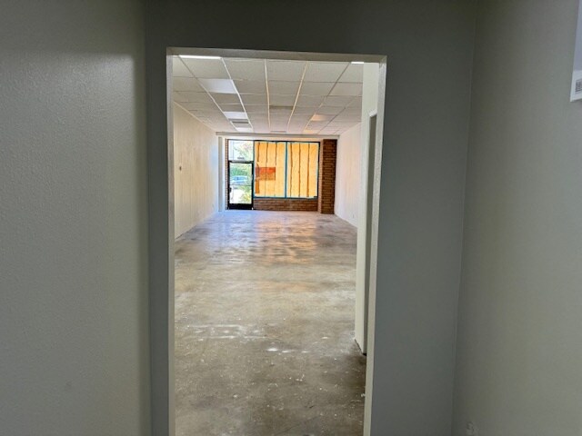 More Photos Of 19445-19449 Ventura Blvd, Tarzana Storefront For Sale