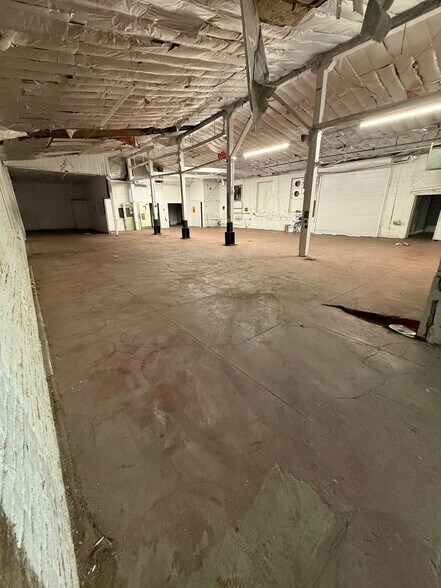 More Photos Of 897-901 Frelinghuysen Ave, Newark Warehouse For Lease