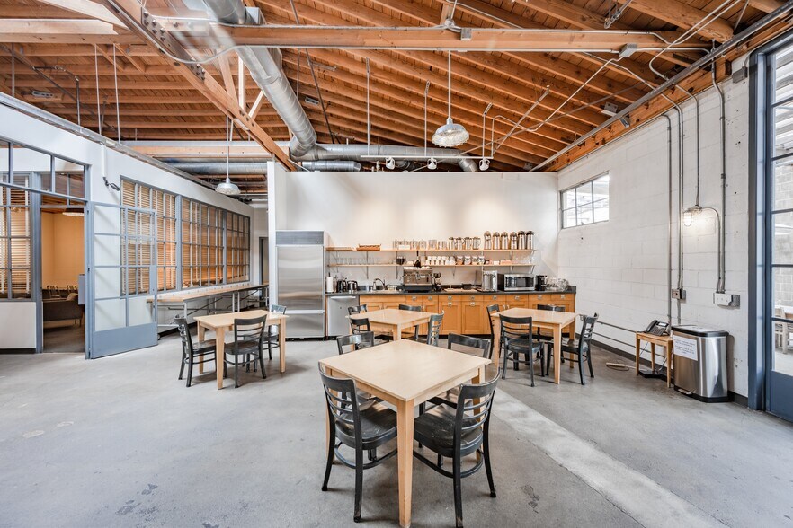 More Photos Of 1630-1638 12th St, Santa Monica Loft Creative Space For Lease