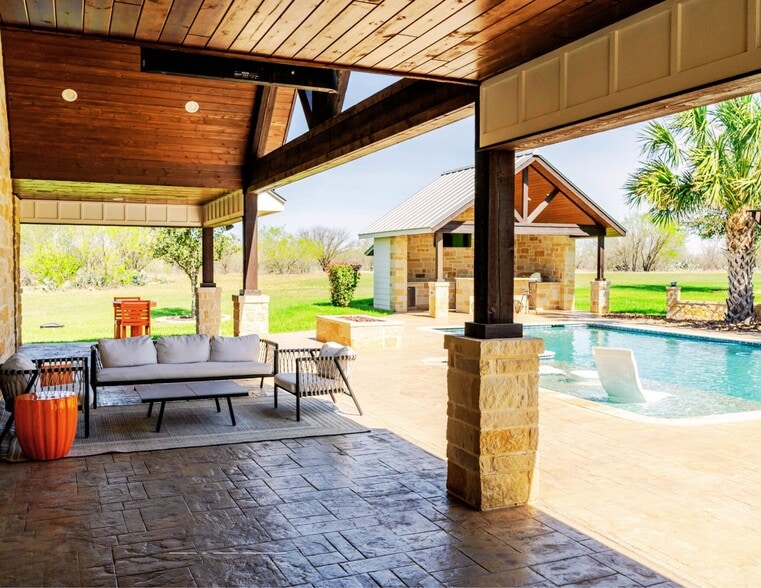More Photos Of 1980 County Road 361, La Vernia Land For Sale