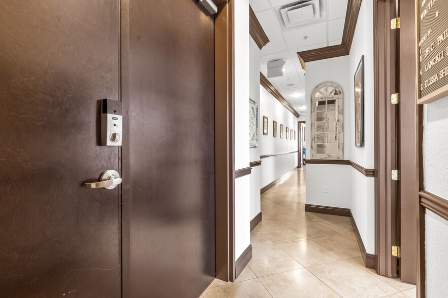 More Photos Of 3319 State Road 7, Wellington Medical For Sale