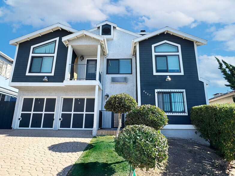 More Photos Of 4447 49th St, San Diego Apartments For Sale