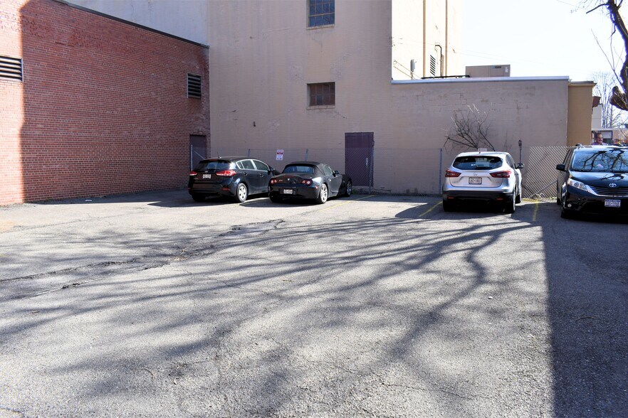 More Photos Of 74 Carroll St, Binghamton Apartments For Sale