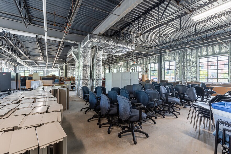 More Photos Of 4853 Pulaski Hwy, Perryville Office For Lease