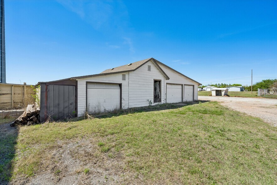 More Photos Of 11113 S Sunnylane Rd, Oklahoma City Warehouse For Sale