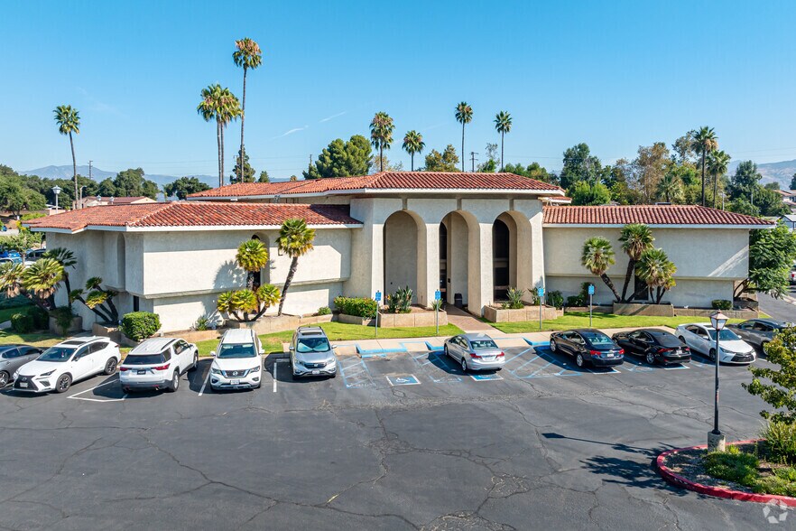 Primary Photo Of 1330 W Covina Blvd, San Dimas Medical For Lease
