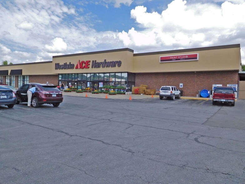 More Photos Of 2336-2350 S Campbell Ave, Springfield Land For Lease