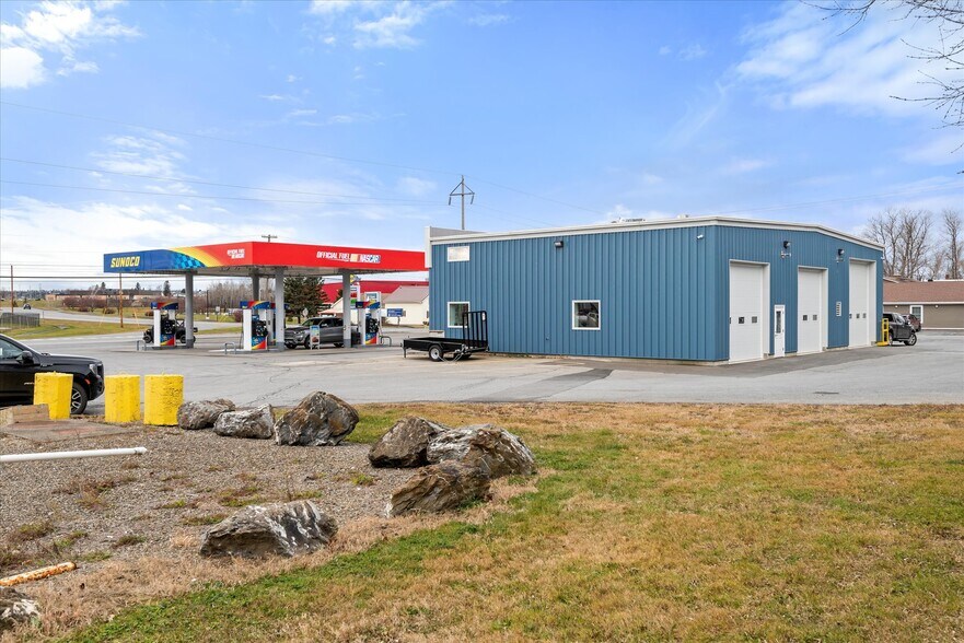 More Photos Of 86 Parsons St, Presque Isle Service Station For Sale