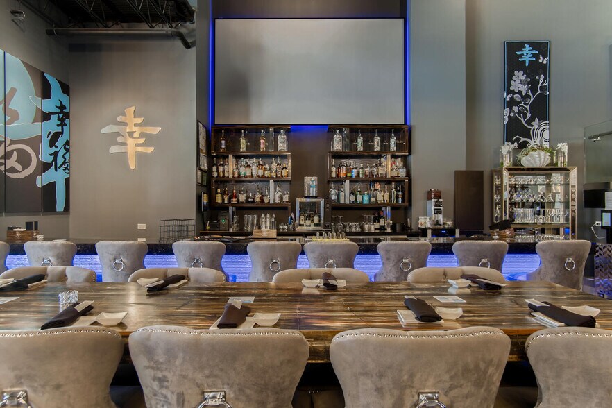 More Photos Of 312 W Main St, St Charles Restaurant For Sale