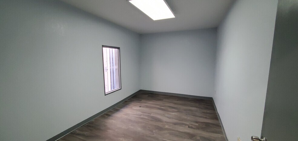More Photos Of 3700 Bliss Ave, El Paso Freestanding For Sale