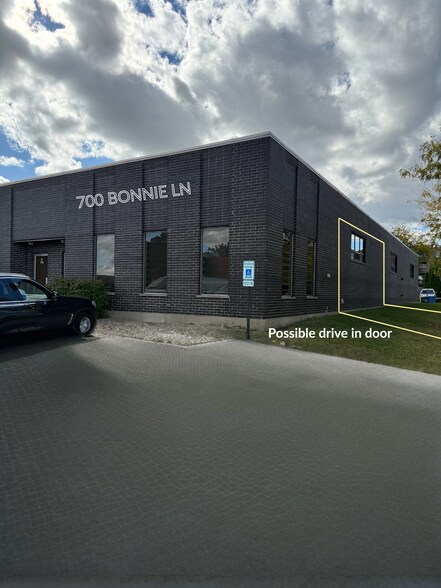 More Photos Of 700-750 Bonnie Ln, Elk Grove Village Industrial For Sale