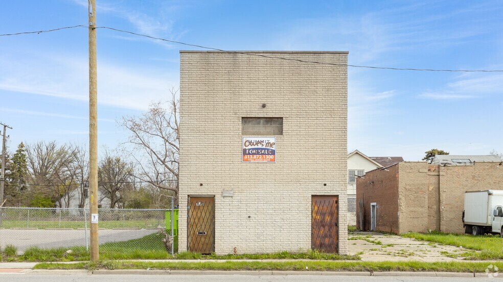 Primary Photo Of 729 E 7 Mile Rd, Detroit Storefront For Sale