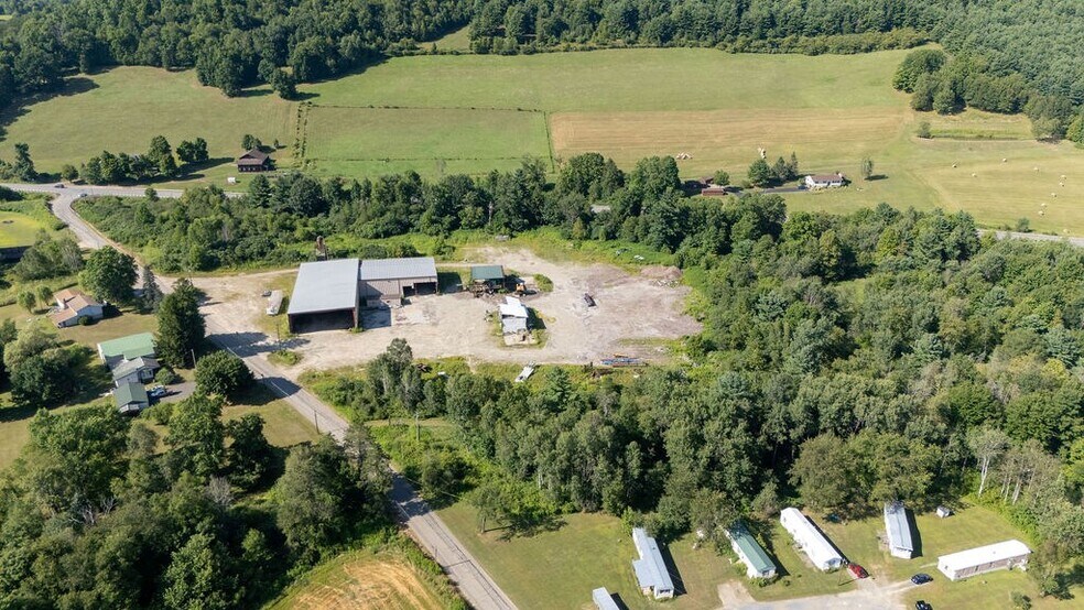 More Photos Of 398 Main St, Roulette Warehouse For Sale