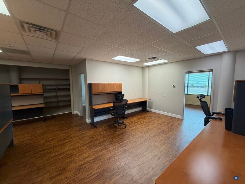 More Photos Of 202 N Harbor City Blvd, Melbourne Office For Lease
