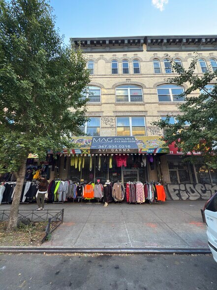 More Photos Of 318 Knickerbocker Ave, Brooklyn Apartments For Lease