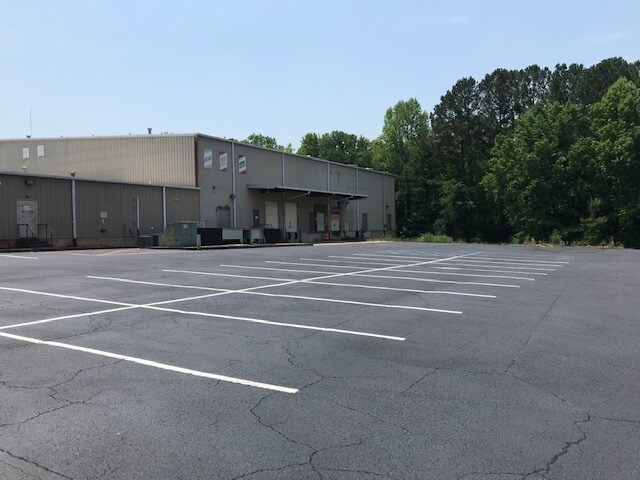More Photos Of 1405 Bypass 72 NE, Greenwood Storefront Retail Office For Sale