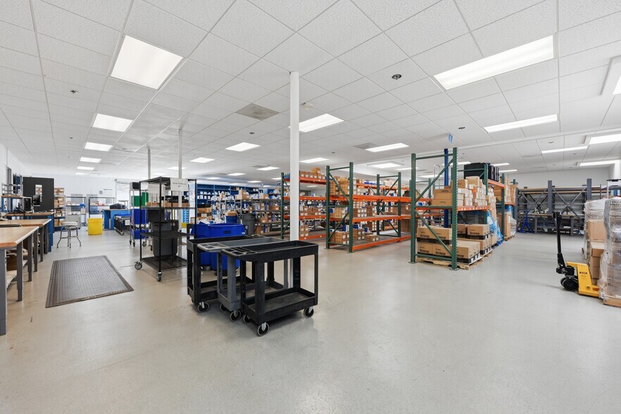 More Photos Of 9170-9190 Camino Santa Fe, San Diego Light Manufacturing For Sale