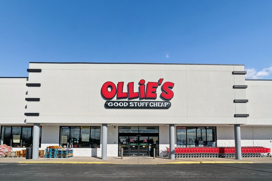 Primary Photo Of 2350 Sycamore Rd, Dekalb Freestanding For Lease