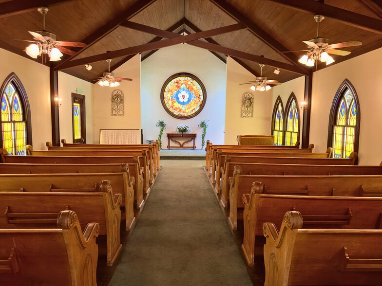 More Photos Of 2064 Orange Tree Ln, Redlands Lodge Meeting Hall For Sale