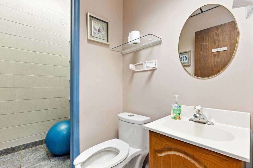 More Photos Of 1725 Rossi Dr, Tecumseh Distribution For Sale