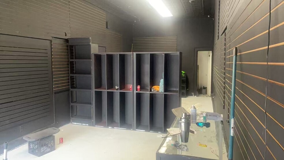 More Photos Of 178 33rd St, Paterson Storefront Retail Office For Lease