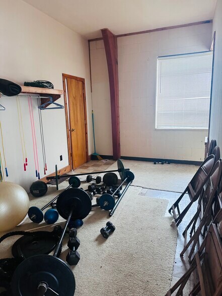 More Photos Of 8620 Wornall, Kansas City Religious Facility For Sale