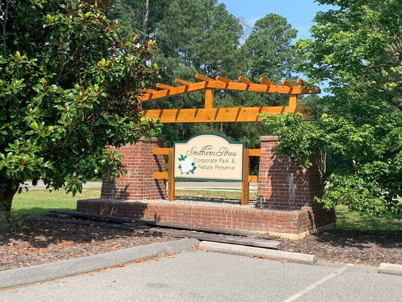 More Photos Of 565 Air Tool Dr, Southern Pines Warehouse For Lease