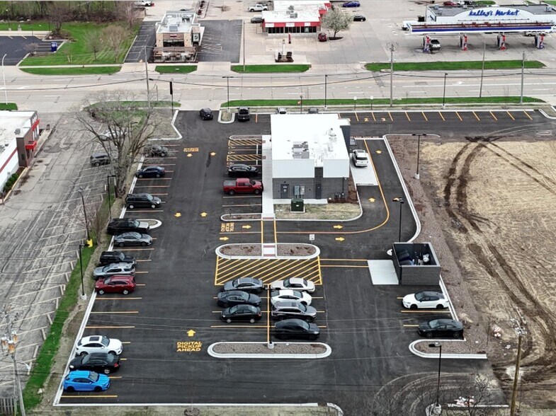 More Photos Of 1940 N State St, Belvidere Fast Food For Sale