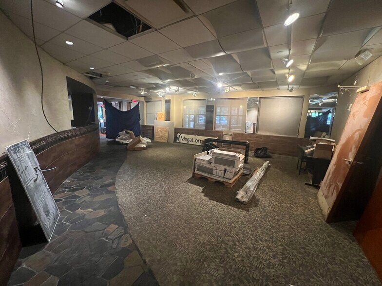 More Photos Of 215 Don Knotts Blvd, Morgantown Office For Lease