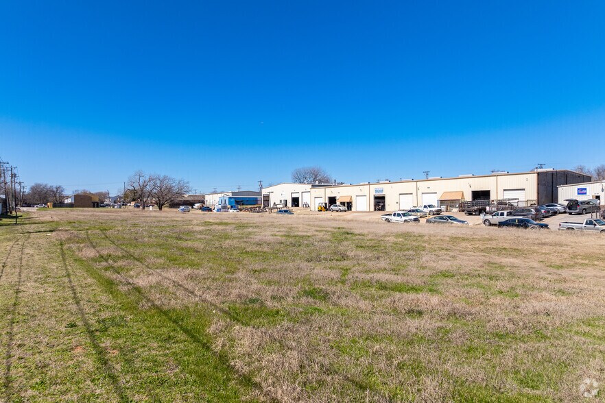More Photos Of 2337 Doreen St, Grand Prairie Land For Sale