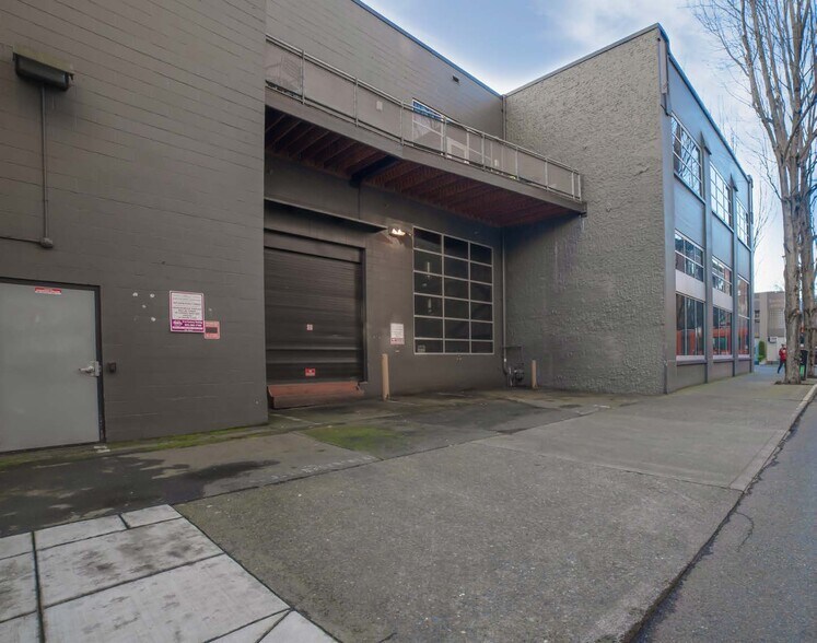 More Photos Of 334 NW 11th Ave, Portland Office For Lease