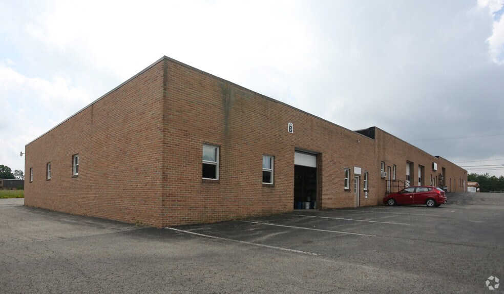 Primary Photo Of 12383-12387 Kinsman Rd, Newbury Light Manufacturing For Lease