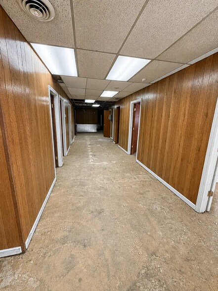More Photos Of , Hamilton Office For Sale