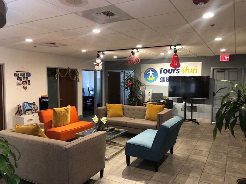 More Photos Of 301 E Foothill Blvd, Arcadia Office For Lease