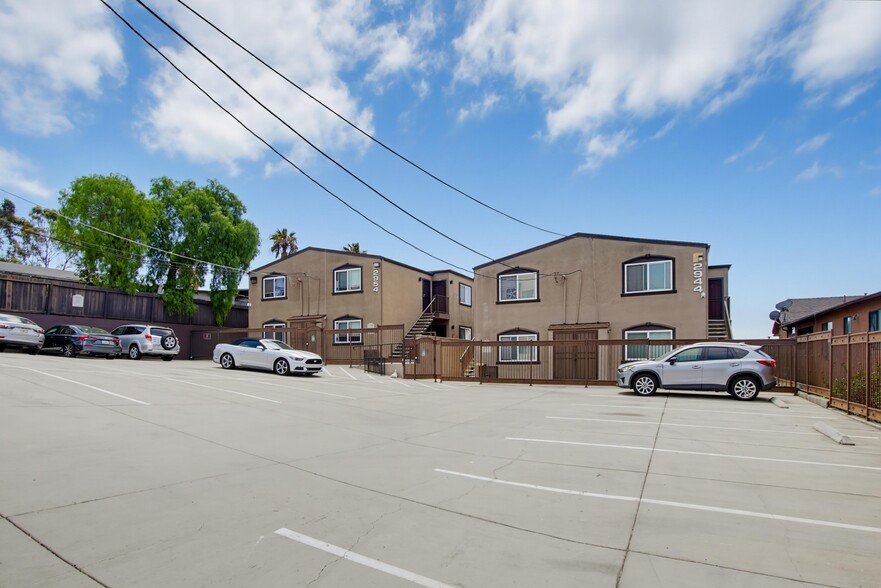 More Photos Of 2944-2954 F St, San Diego Apartments For Sale