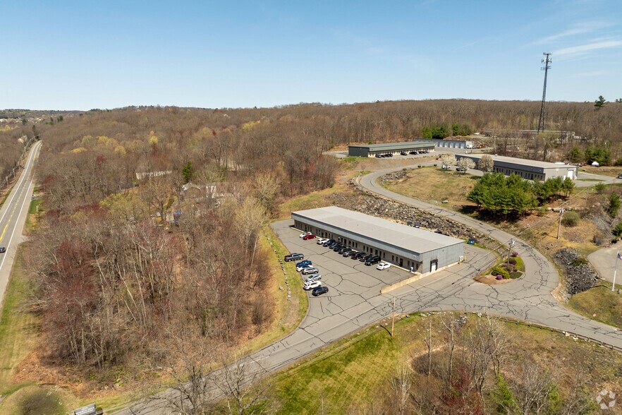 More Photos Of 159-165 Memorial Dr, Shrewsbury Light Distribution For Lease