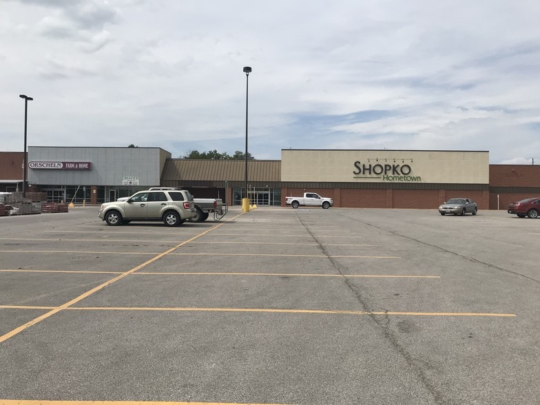 Primary Photo Of 2001 E 9th St, Trenton Storefront For Lease