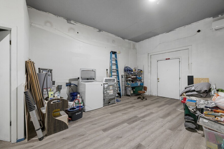 More Photos Of 144 E Broadway, Newport Storefront Retail Office For Sale