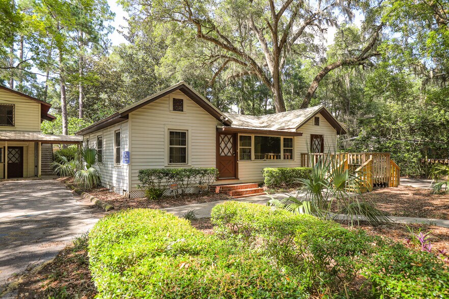 More Photos Of 1234 NW 14th Ave, Gainesville Medical For Lease