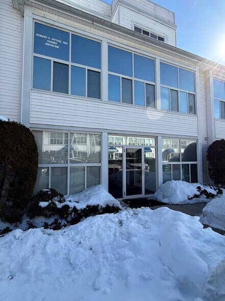 More Photos Of 246 Federal Rd, Brookfield Medical For Sale