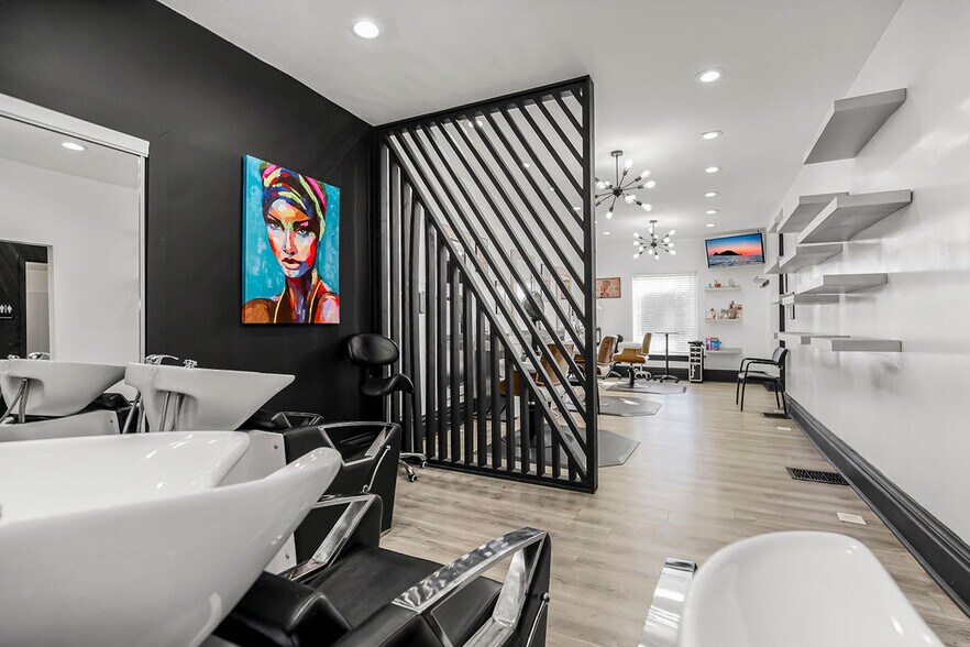 More Photos Of 6632 E Truman Rd, Kansas City General Retail For Sale